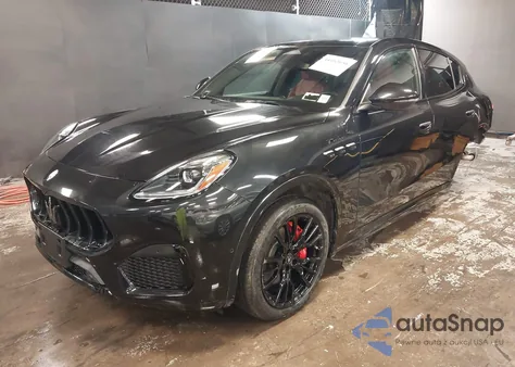 2024 Maserati Grecale Modena z USA, uszkodzony, nr VIN ZN6PMDBA6R7447502